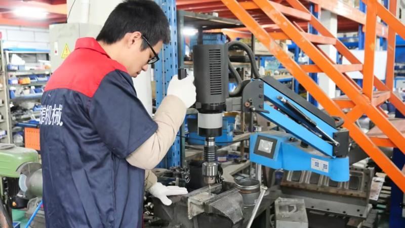 Proveedor verificado de China - Shenzhen Weixin Plastic Machinery Factory