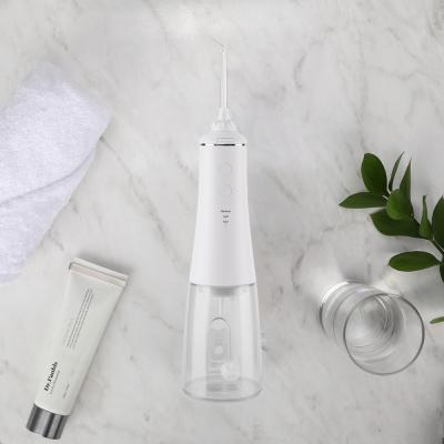 China FCC ABS Quiet Oral Water Flosser Wireless White Gray Transpent Color for sale