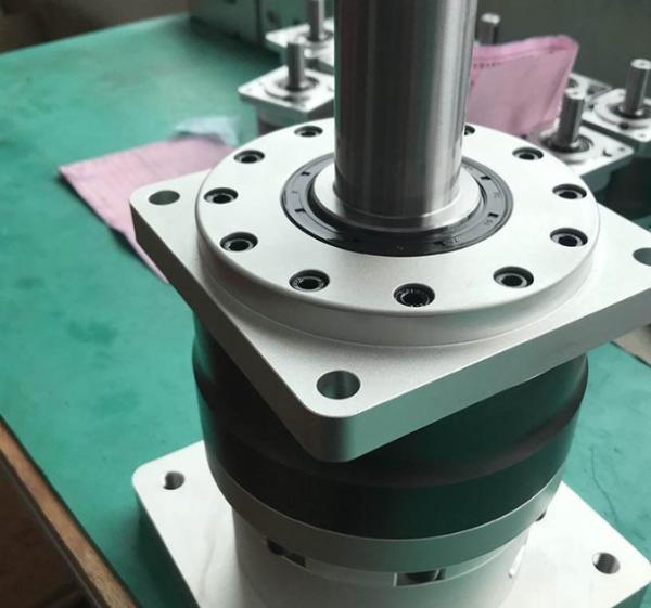 Quality Micro Corner 90 Degree Right Angle Gear Reducer Strain Wave Gear Harmonic Drive for sale