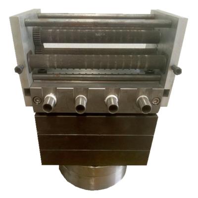 中国 プラスチック鋳造 熱圧外出模具 アルミニウムプロファイルの熱隔断ストリップ 販売のため