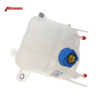 China 52014880AA Engine Water Coolant Reservoir Radiator Expansion Tank For Ford F350 Ram ProMaster en venta