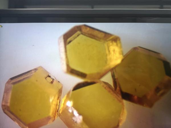 Quality CVD Yellow Diamond Lab Grown 3PT/111 MCD Diamond Plate Wire Drawing Die Blanks for sale