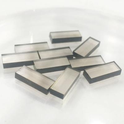Chine Rectangle Mono Crystal CVD Laboratoire Diamants cultivés de qualité mécanique 12x3x1,5 mm à vendre