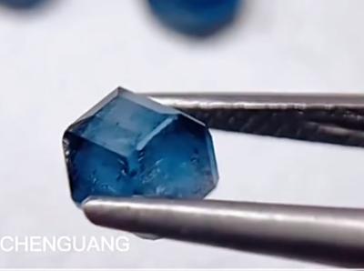 China Joyería de diamante de laboratorio de color azul crudo HPHT sintético para pulir en venta