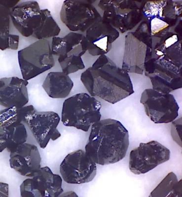 China Boron Doped BDD Synthetic Diamond Abrasive Black Low Resistance for sale