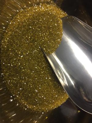 China Polvo abrasivo de diamantes sintéticos de micrones para herramientas de pulido Color amarillo en venta