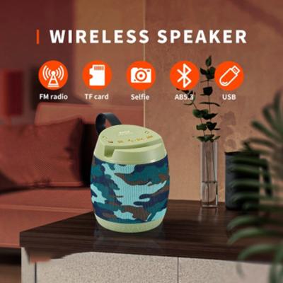 China CE OEM Bluetooth 5.0 draagbare luidspreker Waterdichte draadloze luidspreker Te koop
