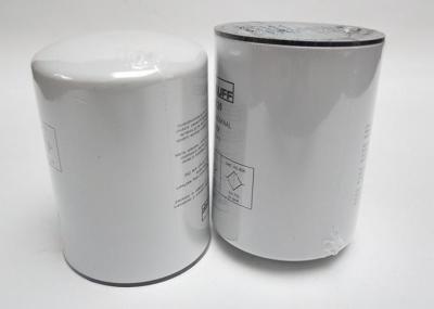 China SF6720 P550388 Oil Filter Element for sale