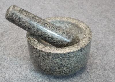 China Household Natural Granite Spice Crusher Dark Color Convenient 13 cm x 8 cm for sale
