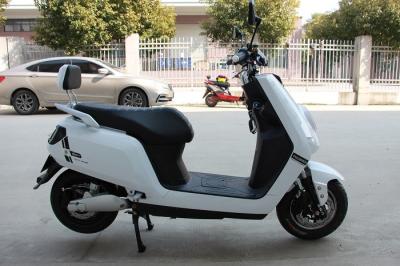 中国 密集した電気オートバイのスクーター、電池式のスクーター72V/20AH方法設計 販売のため