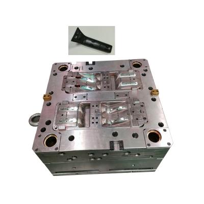 Chine Custom Family Multi Cavity Injection Molding For Moldable Plastics Products à vendre