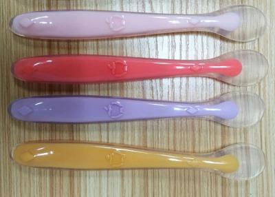China 2 Color Silicone Injection Molding Reusable Baby Feed Spoon for sale