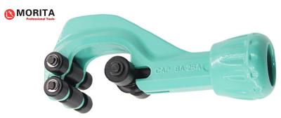 China Cortador de tubulação ondulado de aço inoxidável 4-32mm para o verde flexível do rolo macio de Al Alloy Body da tubulação de mangueira da tubulação de gás natural à venda