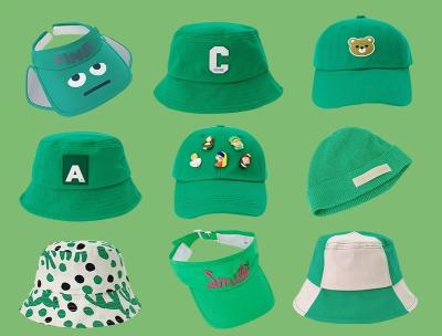 China Las series verdes del verano de los niños fuera de los sombreros incluyen las gorras de béisbol, los sombreros del cubo, el etc. en venta