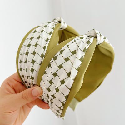China Fashion Matcha Green Plaid Knotted Fabric Headband For Women en venta