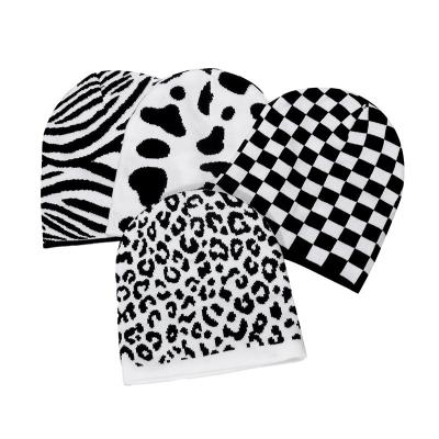 China Cow Plaid Zebra Leopard Print Pullover Warm Knit Hat for women en venta