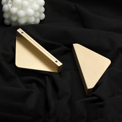 China OEM 120mm Aluminium Furniture Drawer Handles Gold Triangle Drawer Knob for sale