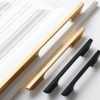 China 192mm Wardrobe Aluminum Long Handles Black Gold Decoration For Closet for sale