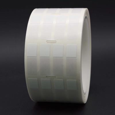 China 9.5x30-12mm 2mil Etiquetas adhesivas impermeables de vinilo translúcido blanco mate permanente en venta