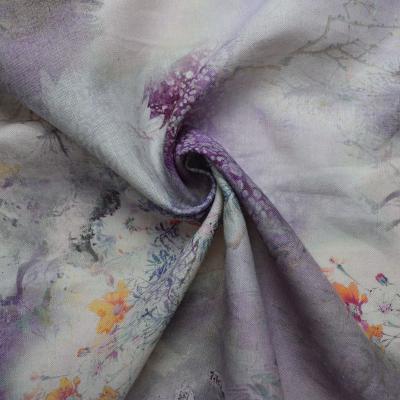 China Floral Pattern Viscose Rayon Fabric Woven Digital Print Sustainable Skin Friendly for sale
