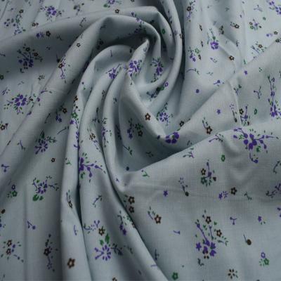 China 105 gsm 100% Polyester Cotton Fabrics Printed Soft Feeling for sale