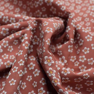 China Lightweight 100% Custom Cotton Poplin Printed Fabrics For Garment for sale