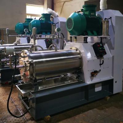 Chine 1500kg pesticide horizontal de meulage humide d'encre de couche de peinture de machine de moulin de disque du moulin 50L à vendre