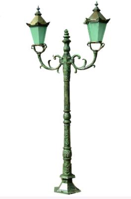 China Antique Decorative Cast Iron Light Pole Spain Style Garden Street Lighting Pole for sale